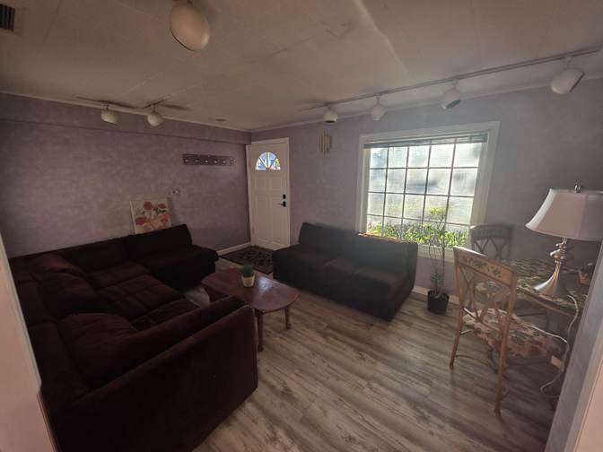 Pearl's room