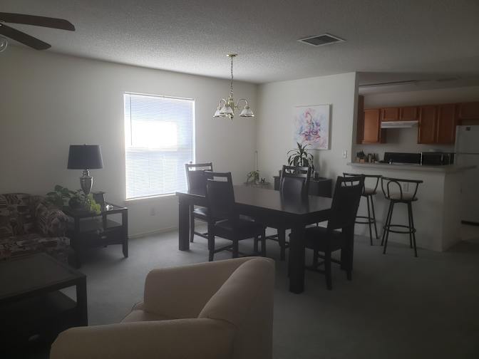 Francisco's room