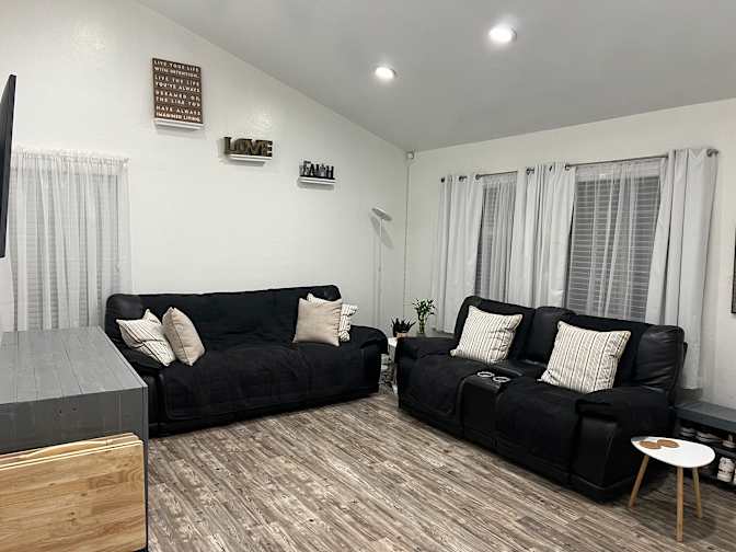 Julienne's room