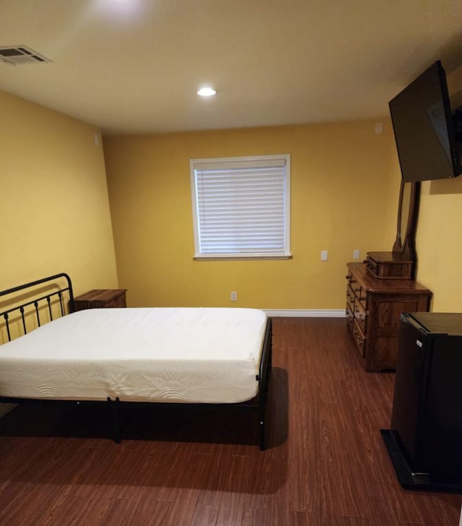 Sandra's room
