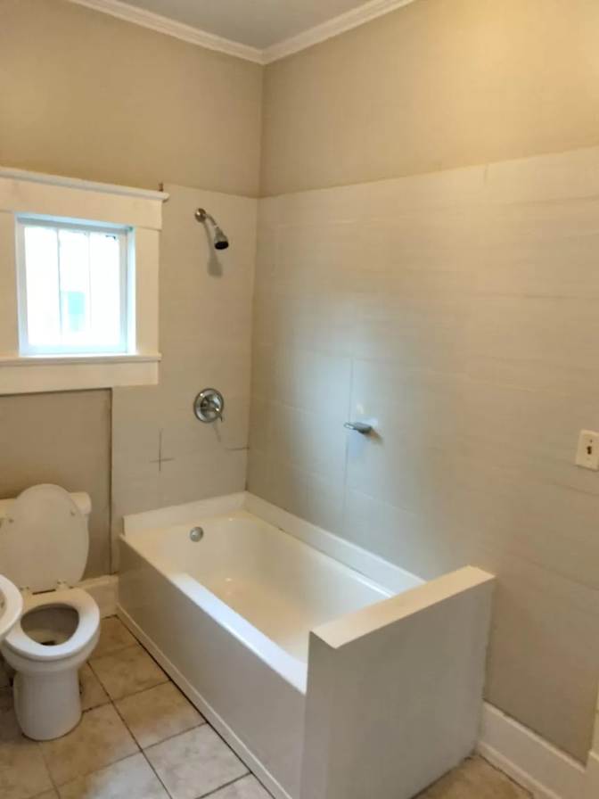 Alcove Rooms's room
