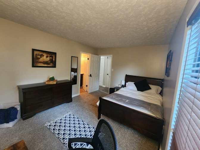 Jorge's room