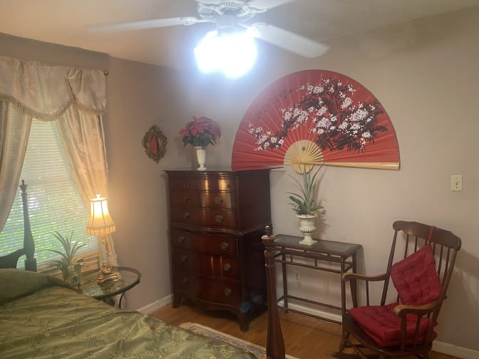 John V Mahan's room