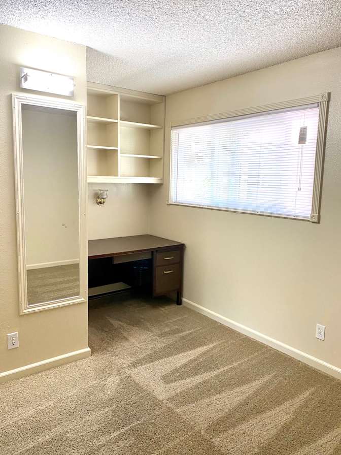 Allegro Apartments's room