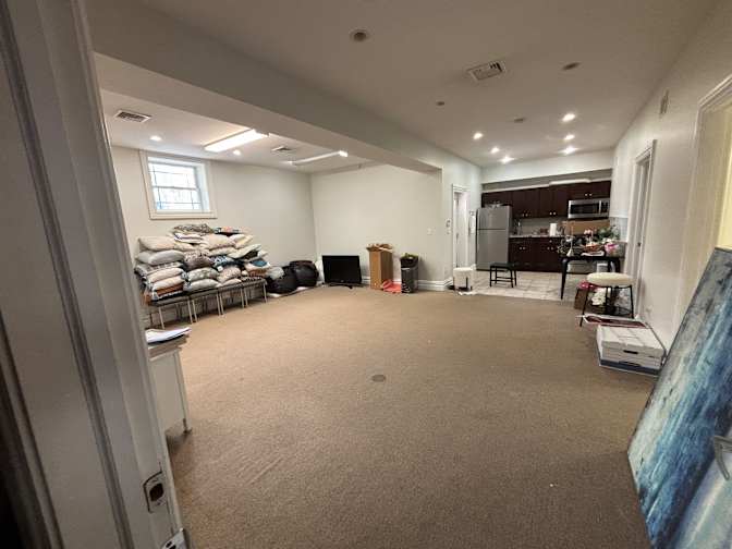 Dhru's room