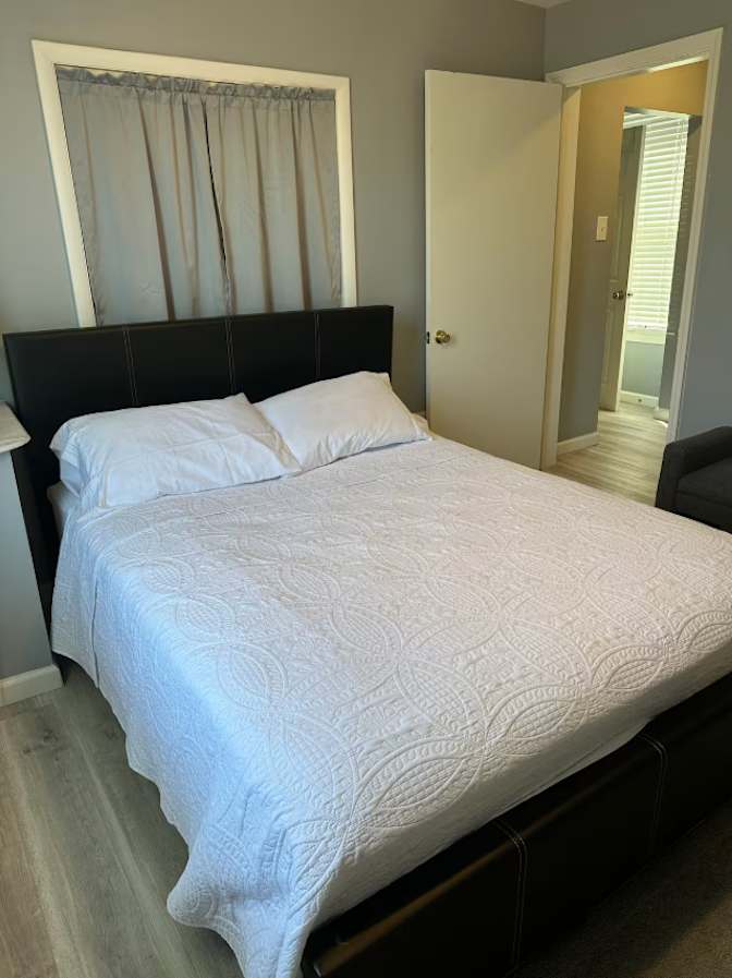Alicia's room