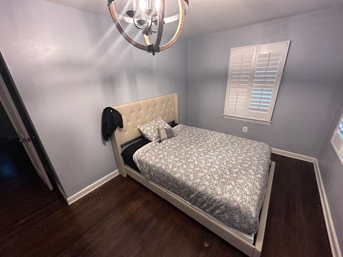 Isa McWillis's room