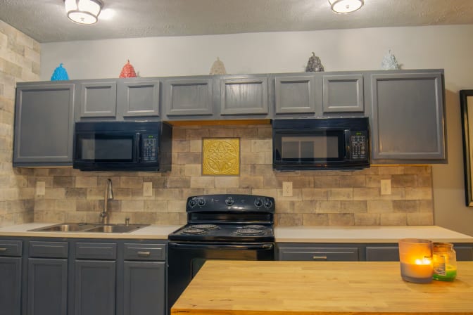 Yates Properties's room