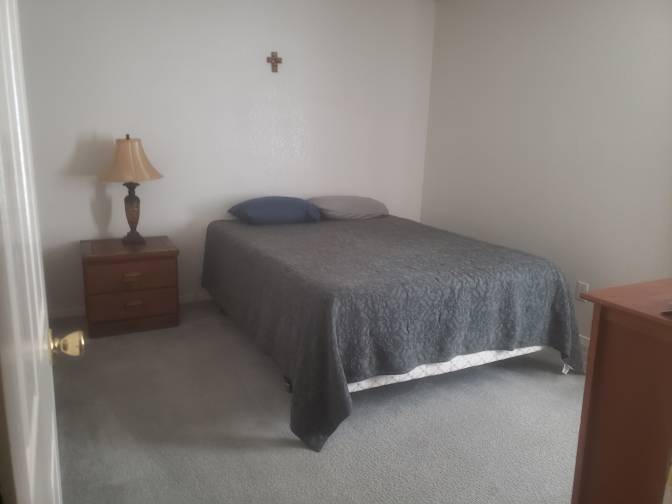 Francisco's room