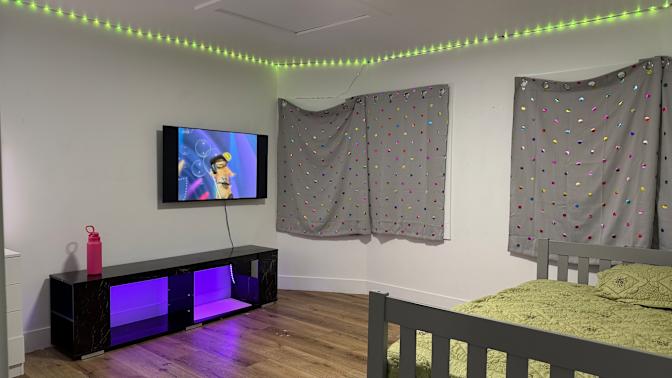 Jay's room