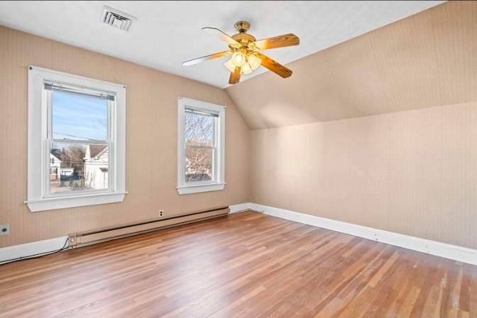 Linda's room