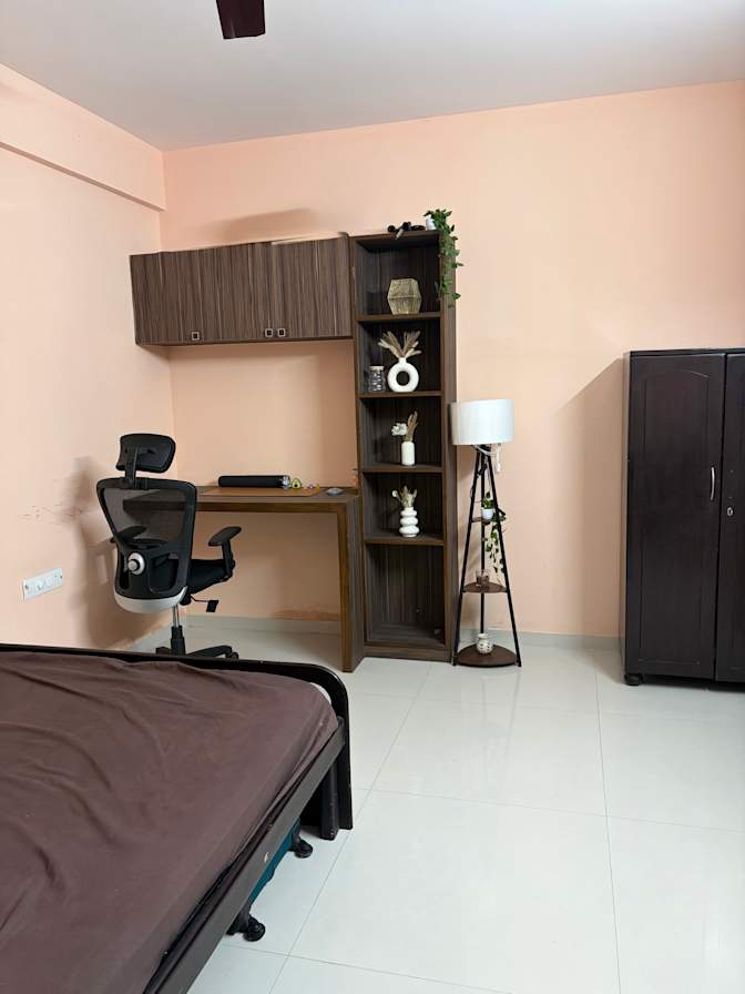 Sakshi's room