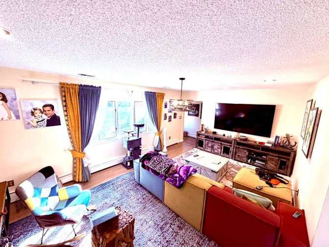 Kiriyathra's room