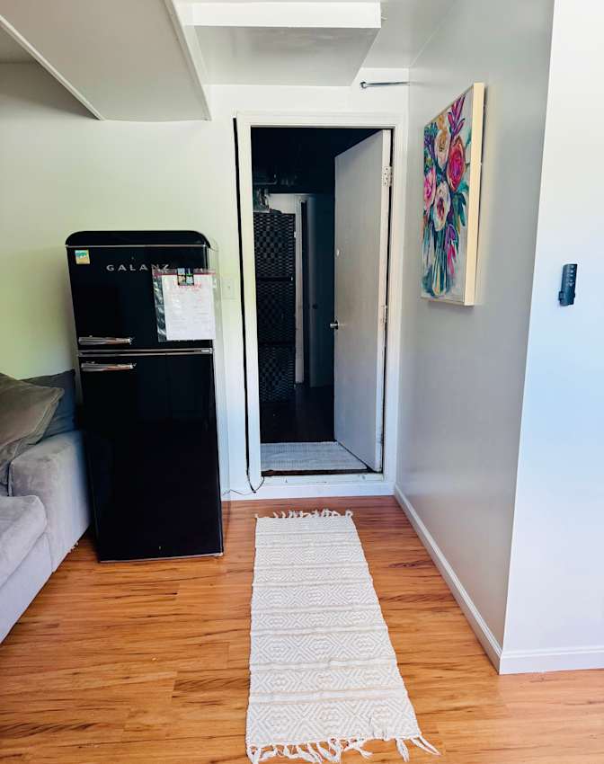 Jennifer's room