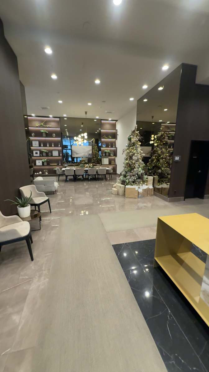 Alexandre Longtin's room