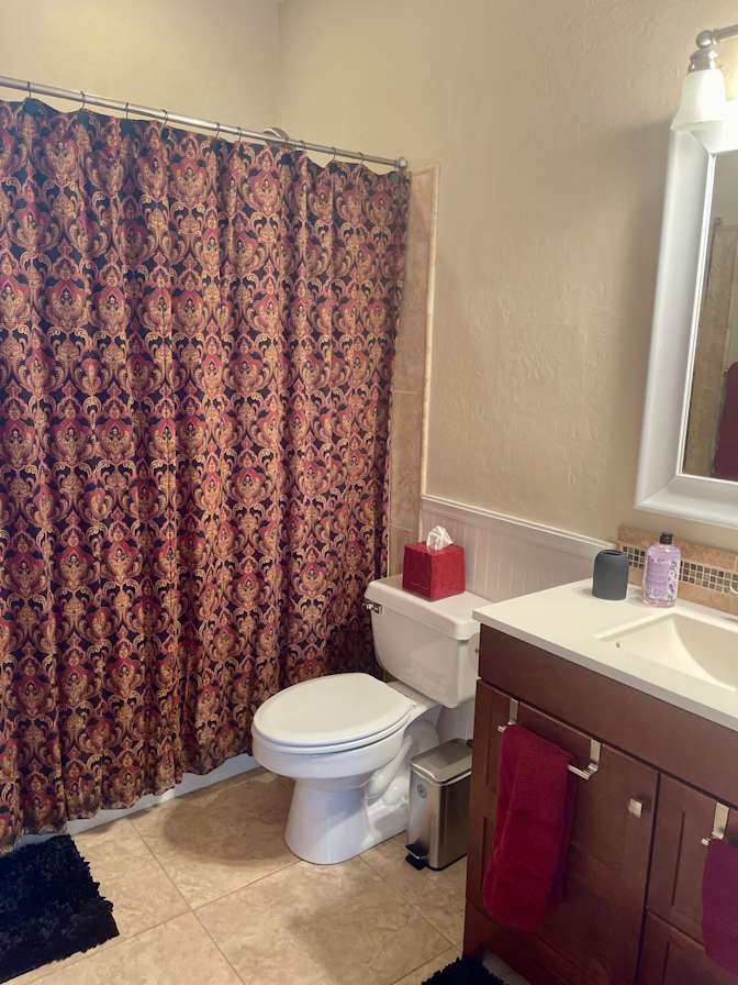 SANDRA METTER's room
