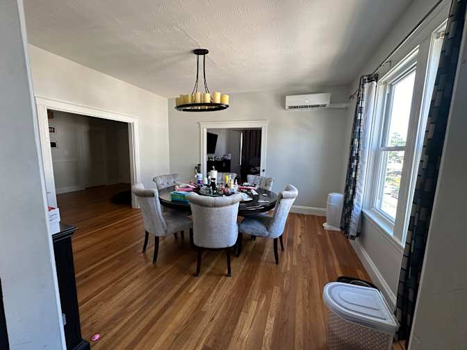 Evelyn Green's room
