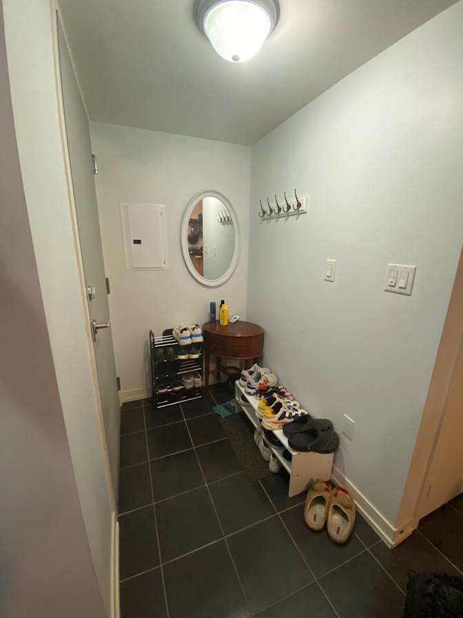 Ozan's room