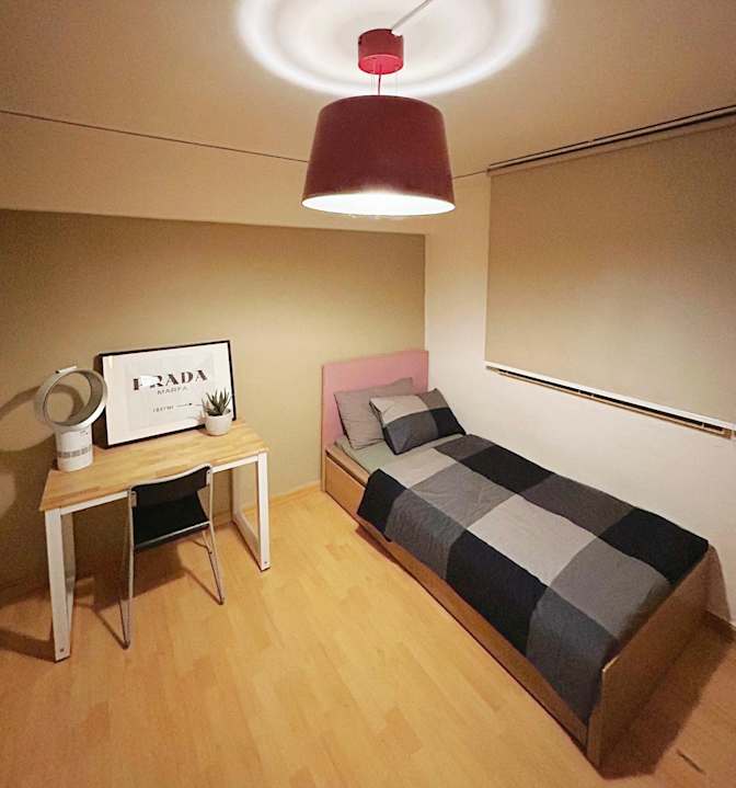 Alson Ng's room