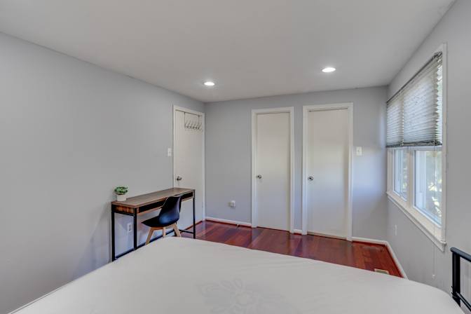 Stephanie's room