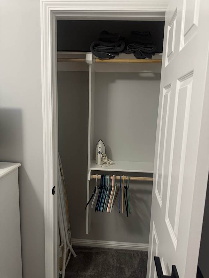 Mercedes's room