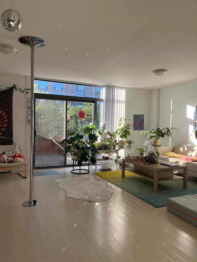 Ana's room