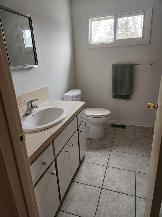 Lucinda M Hage's room