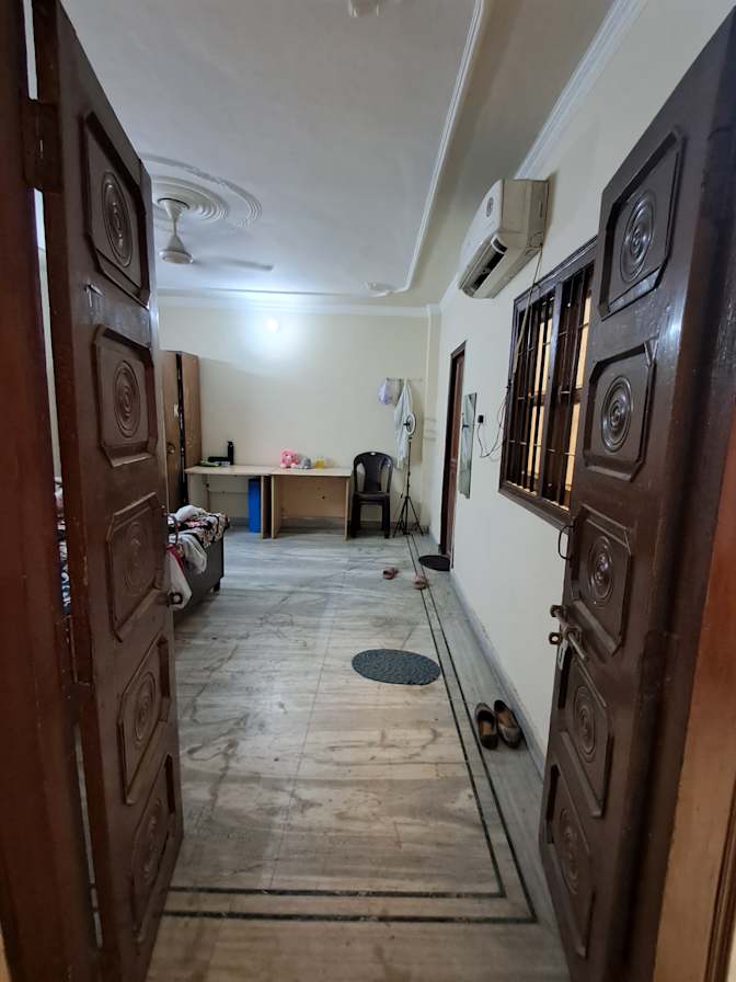 Rishabh's room