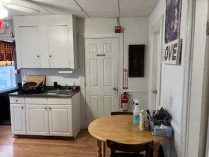 Chutema's room