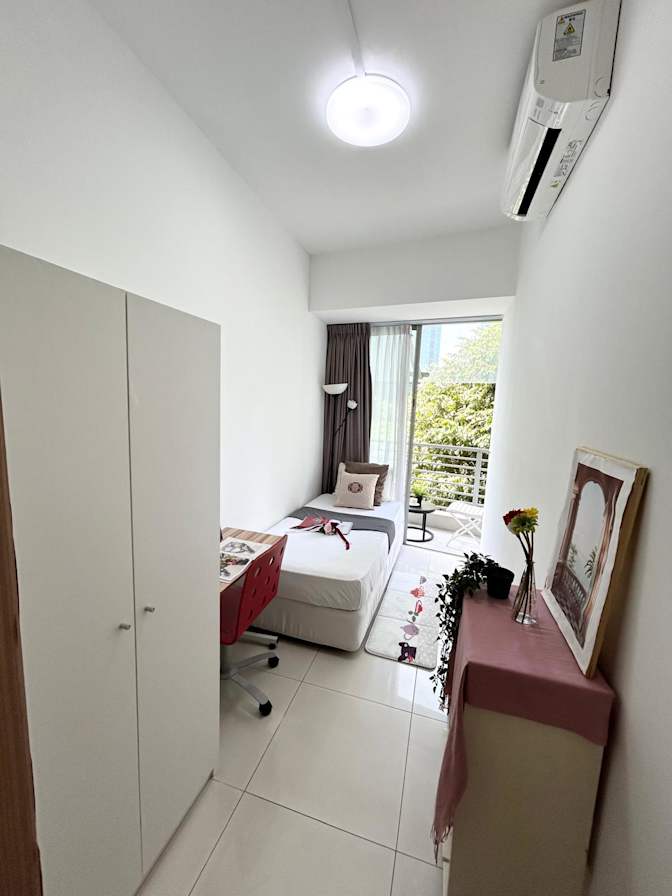 VVA EI's room