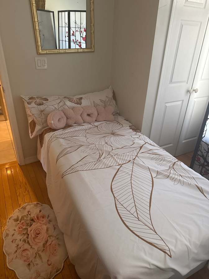 Dioris Castro's room