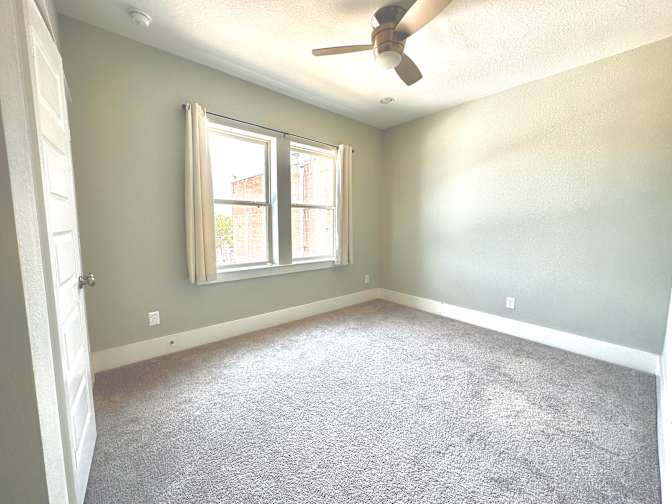 Roshnee's room