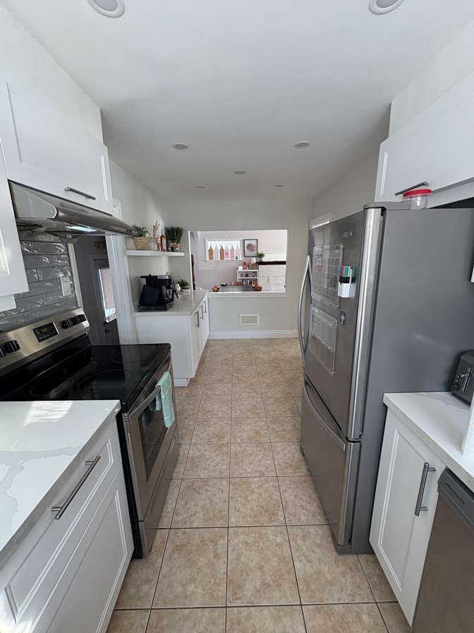 Lizzie Peterson's room