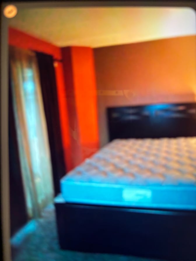 Stephanie's room