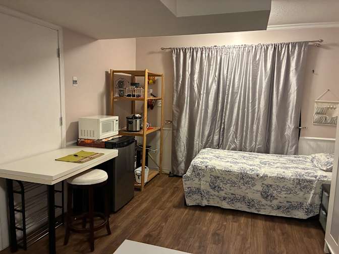 Jennifer's room