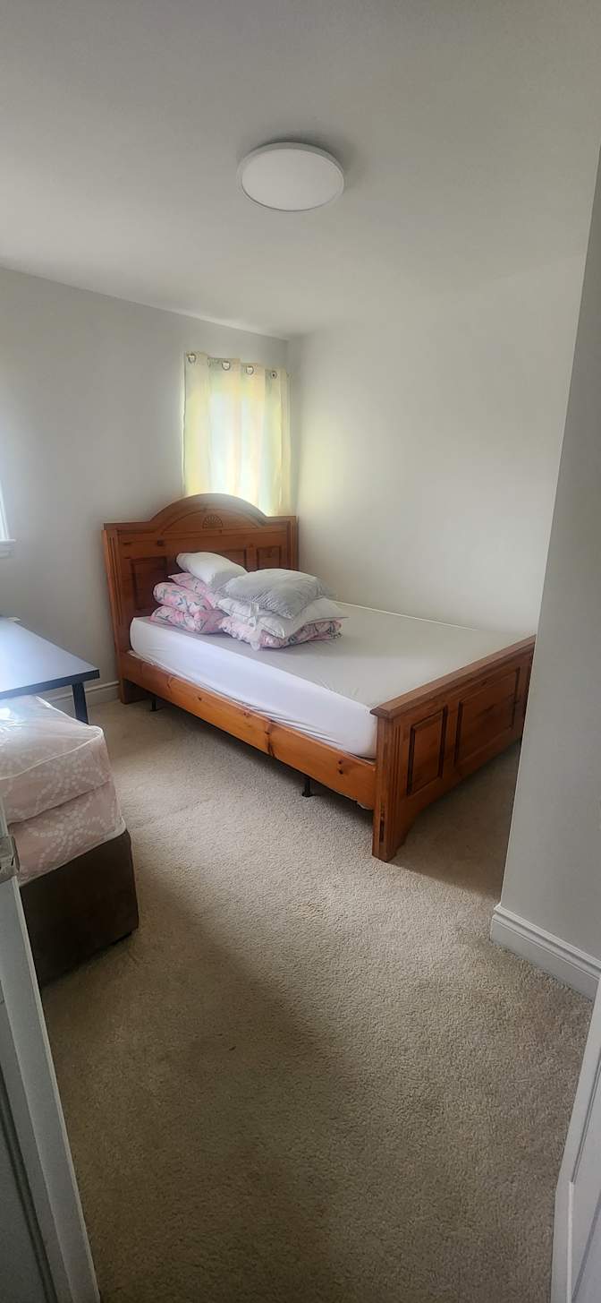 Jocelyn's room