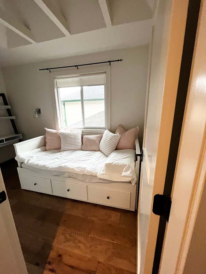 Kim's room
