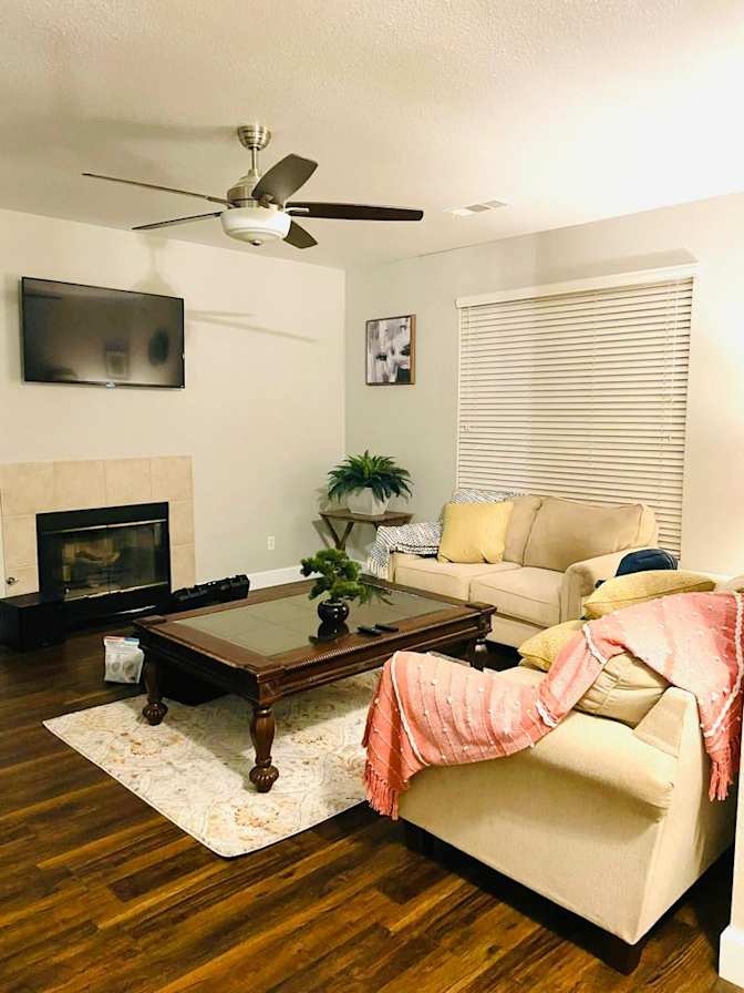 Joy Thomas's room