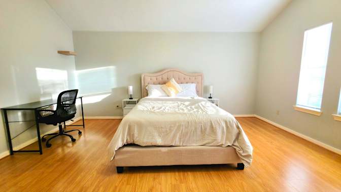 PadSplit's room