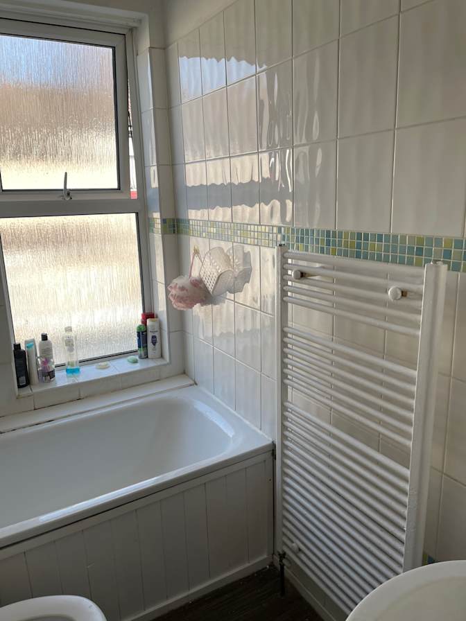 SavvaLET's room