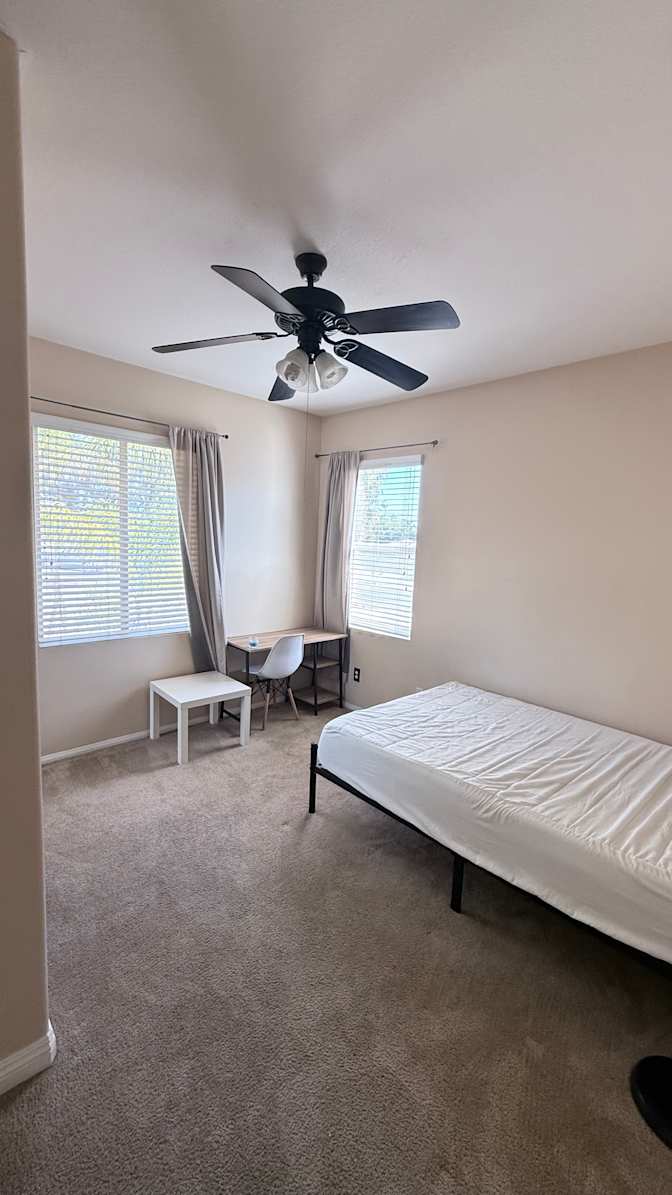 Edisson's room