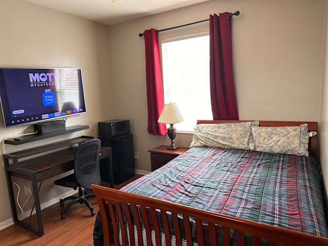 Jose's room