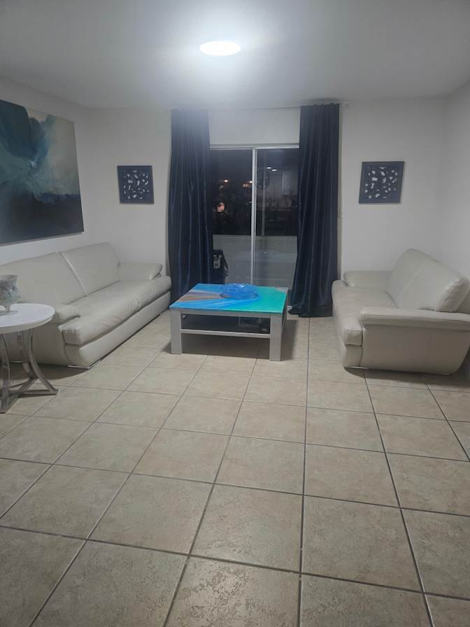Javi's room