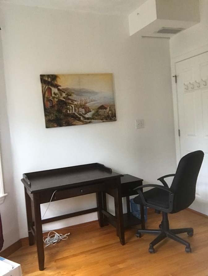 Julia Yan's room
