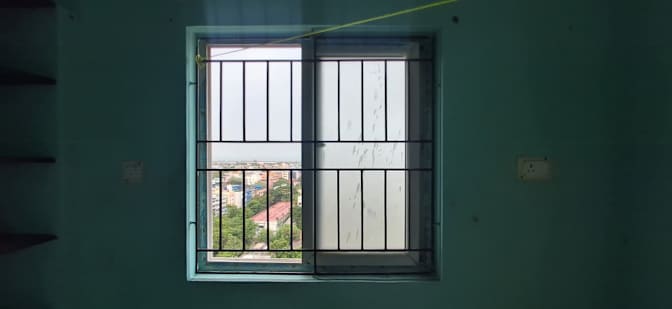 Arasu's room