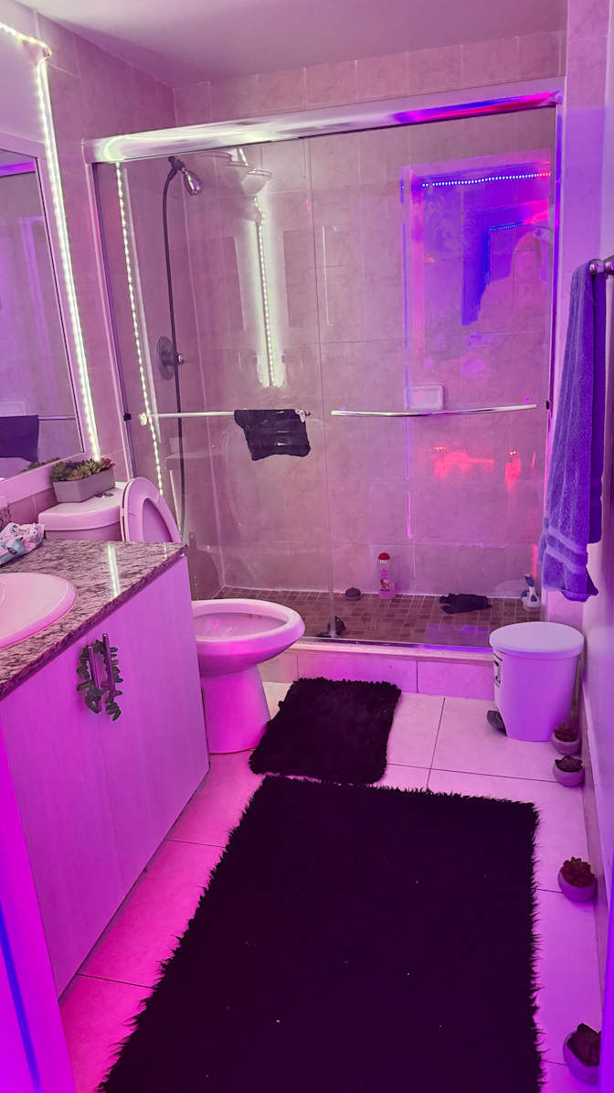 Izzyjamill's room