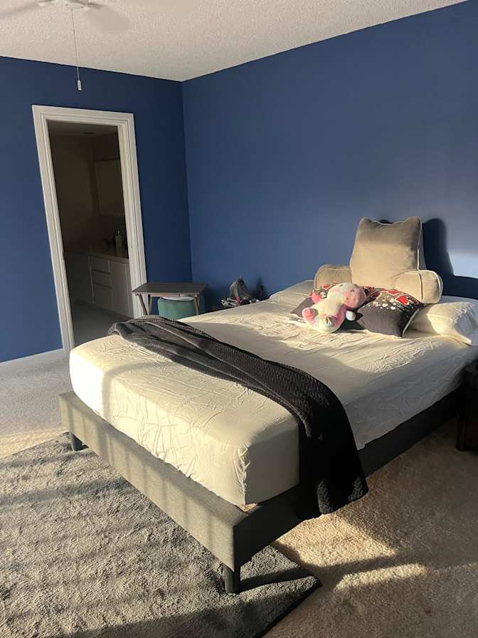 Jhonci's room