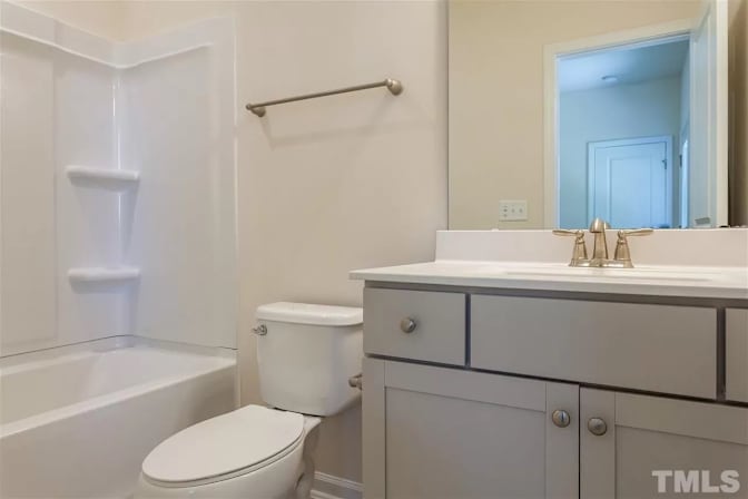 Alcove Rooms's room