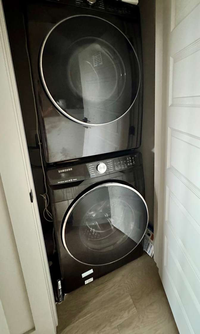 Alcove Rooms's room
