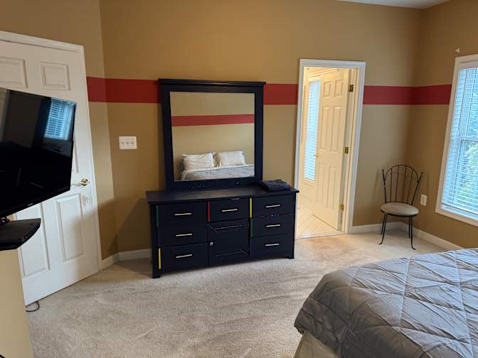 Randal's room